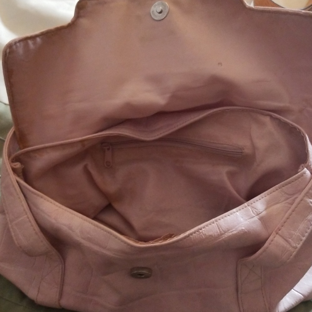 Purse - Picture 4 of 4